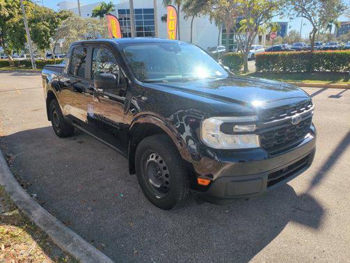2023 Ford Maverick XL