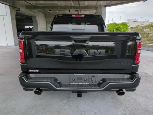 2025 RAM 1500 Warlock Crew Cab 4x4 5'7' Box