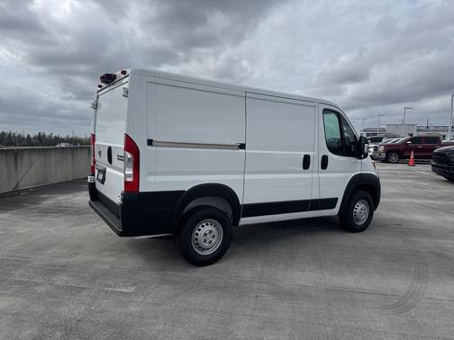 2025 RAM ProMaster 1500 Low Roof