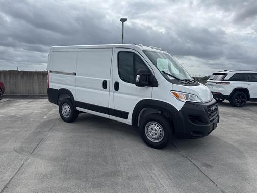 2025 RAM ProMaster 1500 Low Roof