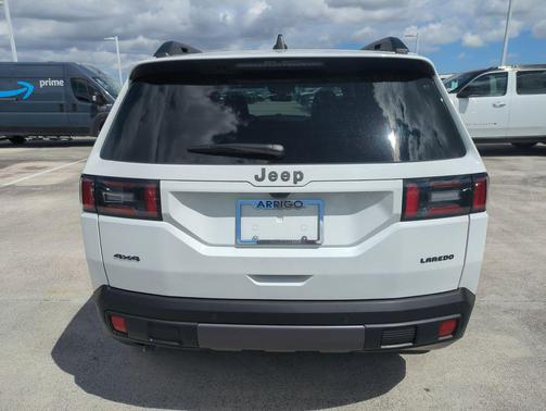 2026 Jeep Cherokee Laredo 4x4