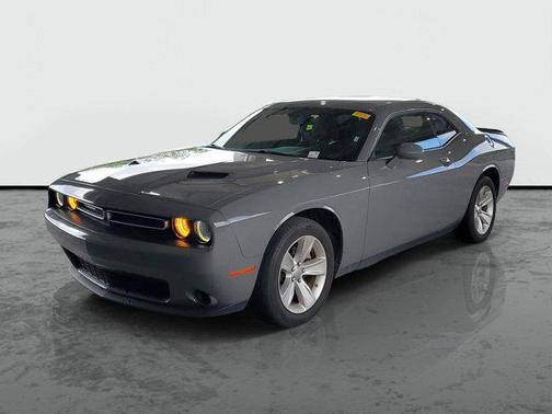 Destroyer Gray Clearcoat 2023 Dodge Challenger SXT