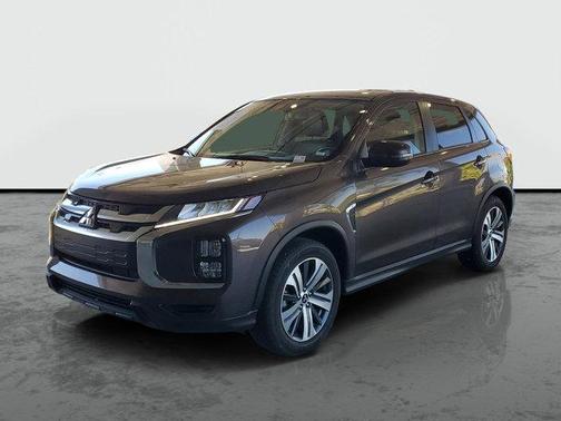 Alloy Silver Metallic 2024 Mitsubishi Outlander Sport 2.0 ES