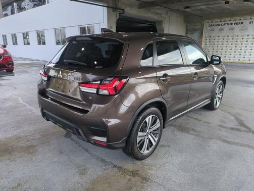 2024 Mitsubishi Outlander Sport 2.0 ES