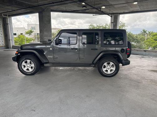 Sting-Gray Clearcoat 2020 Jeep Wrangler Unlimited Sport
