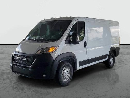 Bright White Clearcoat 2026 RAM ProMaster 1500 Low Roof