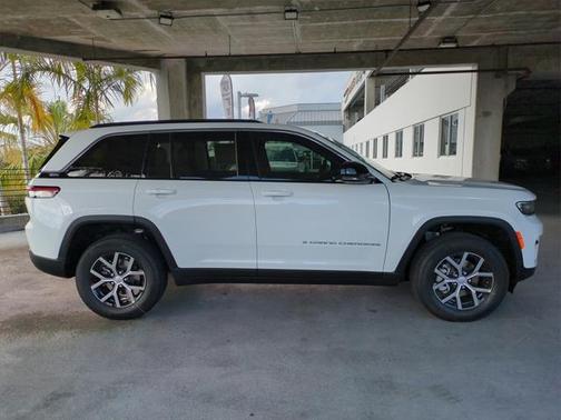 2025 Jeep Grand Cherokee Limited X