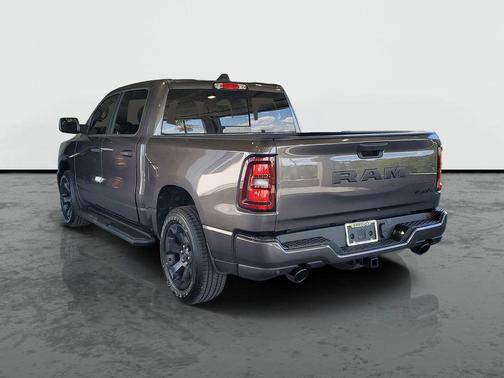 Granite Crystal Metallic Clearcoat 2026 RAM 1500 Express