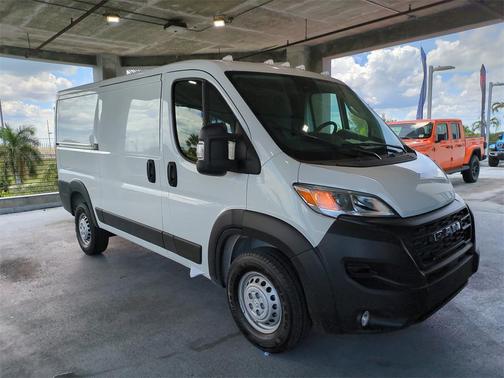 2025 RAM ProMaster 1500 Low Roof