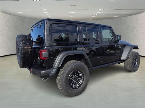 Black Clearcoat 2026 Jeep Wrangler 4-Door Moab 392 4x4