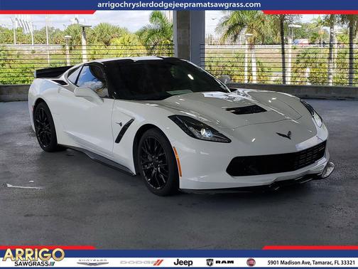 Arctic White 2015 Chevrolet Corvette Stingray