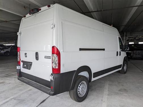 2025 RAM ProMaster 2500 Tradesman