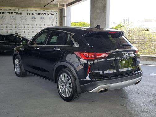 Black Obsidian 2023 INFINITI QX50 LUXE