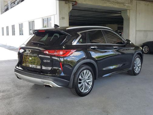 Black Obsidian 2023 INFINITI QX50 LUXE