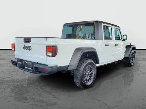 Bright White Clearcoat 2026 Jeep Gladiator Sport