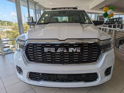 2025 RAM 1500 ST
