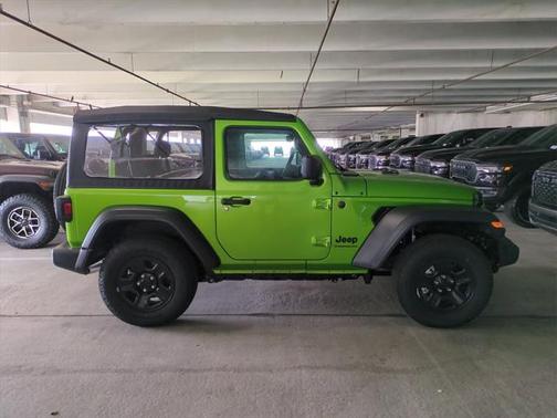 2025 Jeep Wrangler Sport