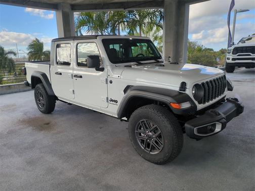 2026 Jeep Gladiator Sport S