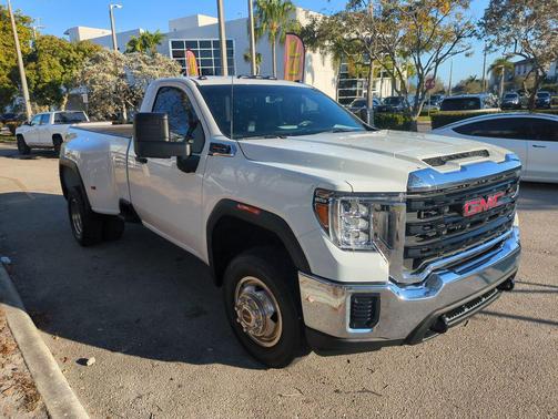 2023 GMC Sierra 3500 Base