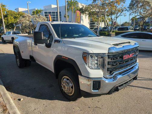 2023 GMC Sierra 3500 Base