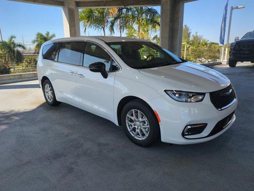 2026 Chrysler Pacifica L