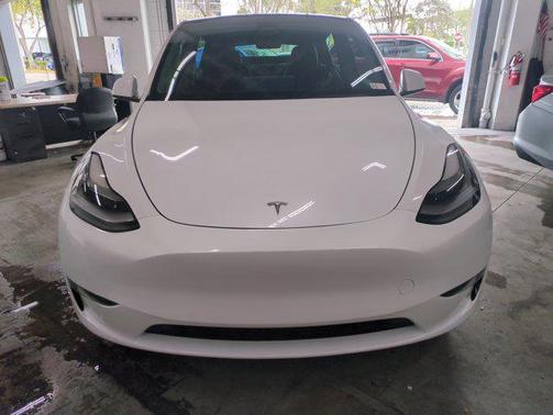 2022 Tesla Model Y Performance Dual Motor All-Wheel Drive