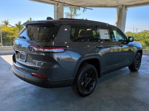 2025 Jeep Grand Cherokee L Altitude