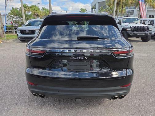 2021 Porsche Cayenne S