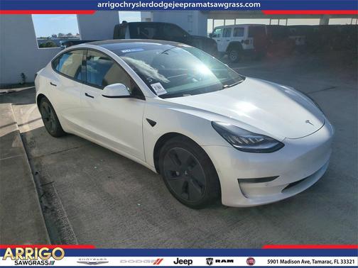 2021 Tesla Model 3 Standard Range Plus