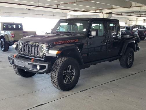 Black Clearcoat 2026 Jeep Gladiator Mojave X 4x4