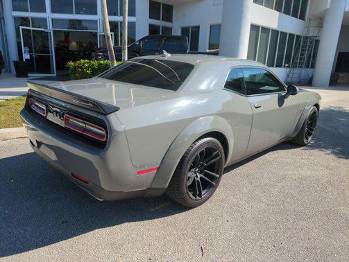 2023 Dodge Challenger R/T Scat Pack Widebody