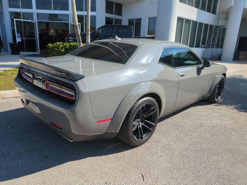 2023 Dodge Challenger R/T Scat Pack Widebody