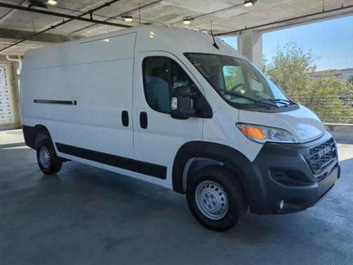 2025 RAM ProMaster 2500 Tradesman