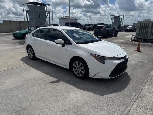 2020 Toyota Corolla LE