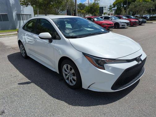 2020 Toyota Corolla LE