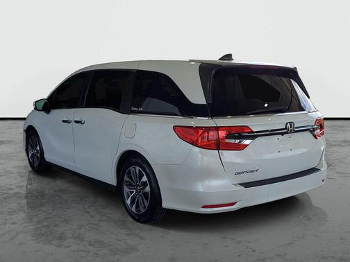 Platinum White Pearl 2022 Honda Odyssey EX-L