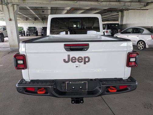 2025 Jeep Gladiator Mojave X