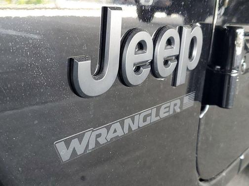 Black Clearcoat 2026 Jeep Wrangler Sport