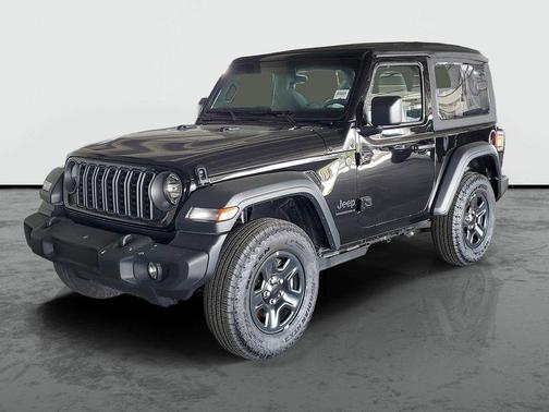 Black Clearcoat 2026 Jeep Wrangler Sport