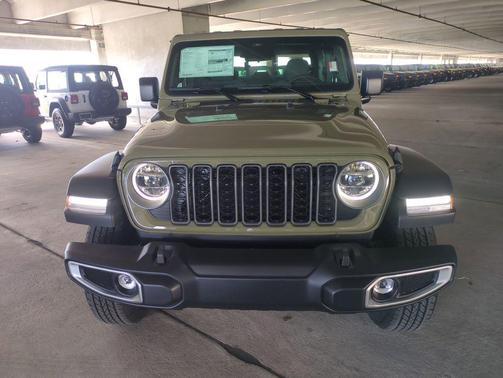 2026 Jeep Gladiator Sport S