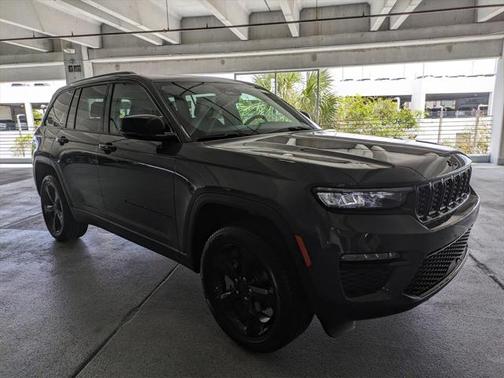 2025 Jeep Grand Cherokee Limited X