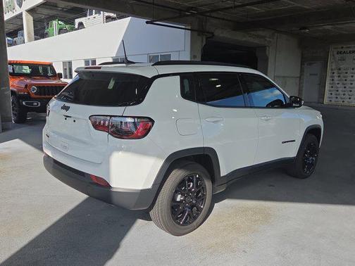 2026 Jeep Compass Latitude