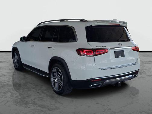 White 2022 Mercedes-Benz GLS 450 4MATIC