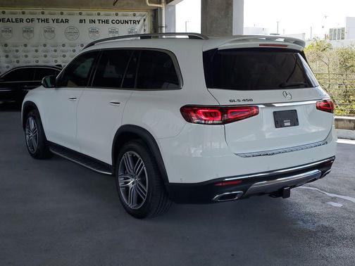 White 2022 Mercedes-Benz GLS 450 4MATIC