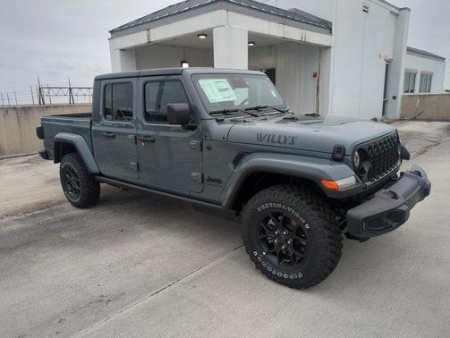 Anvil Clearcoat 2026 Jeep Gladiator Willys 4x4