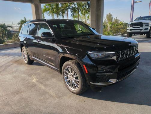 2025 Jeep Grand Cherokee L Summit