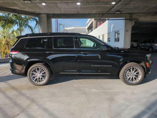 2025 Jeep Grand Cherokee L Summit