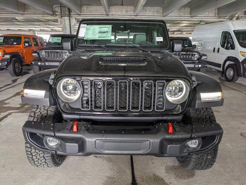 2025 Jeep Gladiator Mojave X