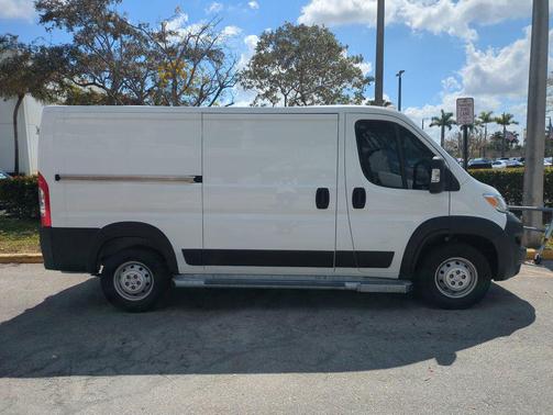 2023 RAM ProMaster 2500 Base