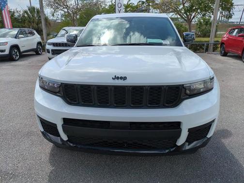 2023 Jeep Grand Cherokee L Altitude